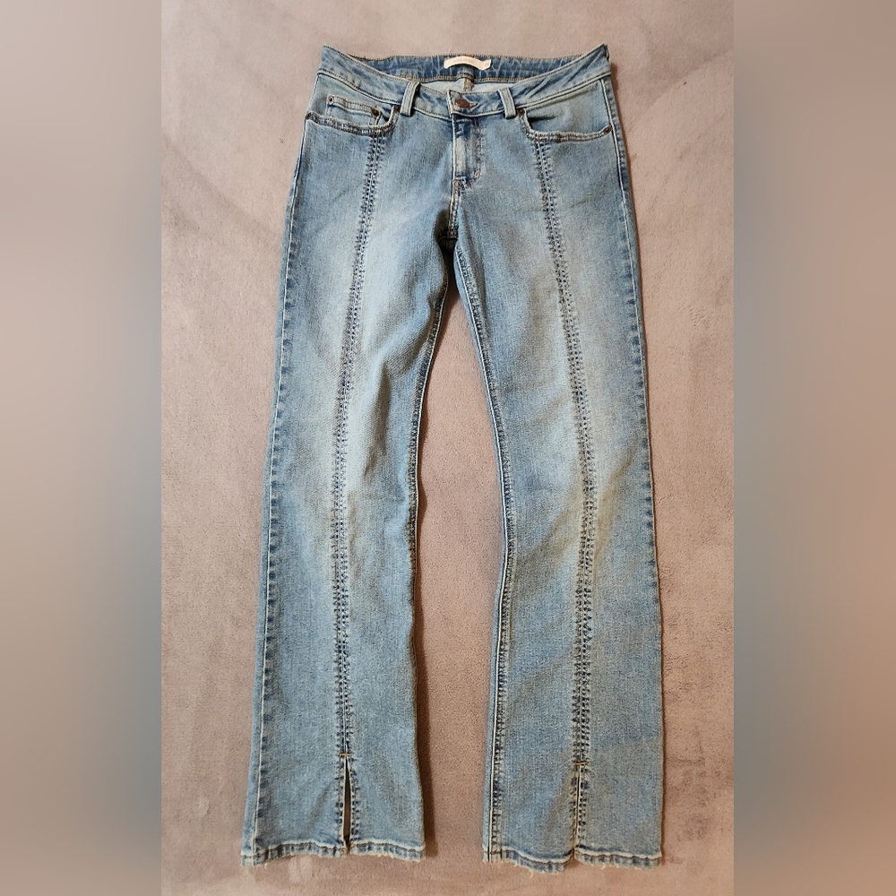 Levi's